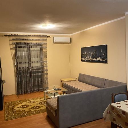 Guest House Vukovic Podgorica Ngoại thất bức ảnh